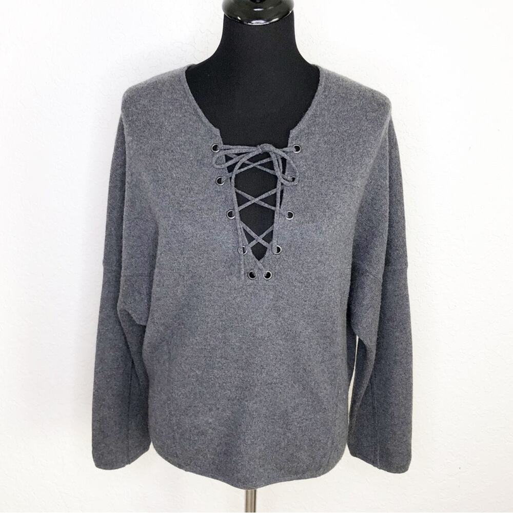 Vince gray wool cashmere lace up neckline sweater size Extra Small XS